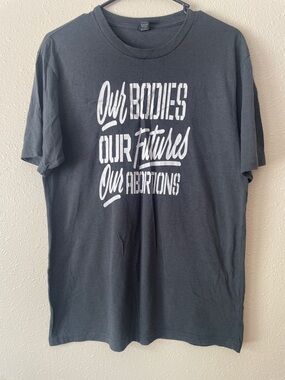 District Charcoal Short-Sleeve Graphic Tee with White Text